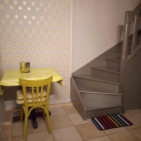 Chez Sylvie Et Claude *